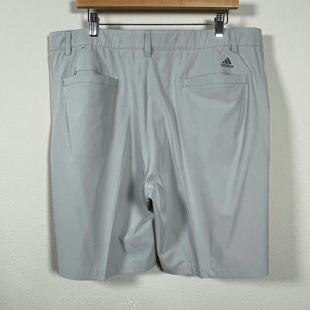 Adidas Ultimate365 Golf Shorts Women Grey‎ Solid Performance Sporty Golfcore
